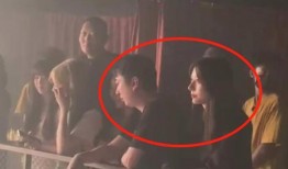 网红吃瓜合集不定时更新,新鲜热辣，每日更新，揭秘娱乐圈幕后故事